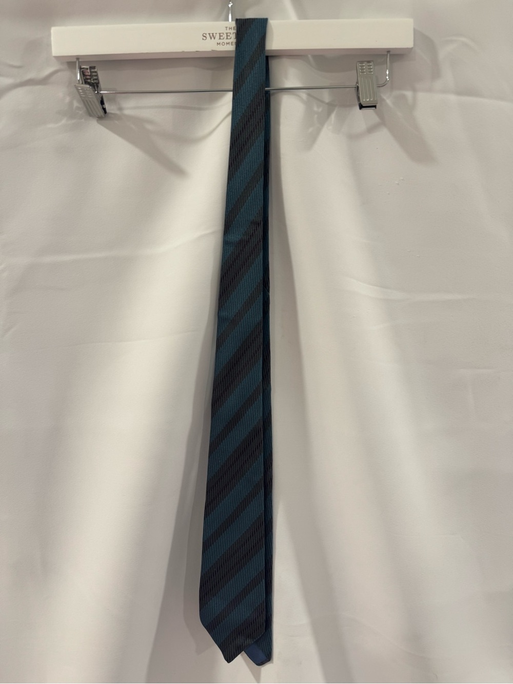 Men's Teal and Black Diagonal Stripe Tie - Classic Formal Accessory